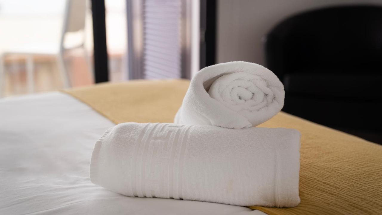 E1 Suites & Spa Aparthotel Style - Gym & Spa Gibilterra Esterno foto