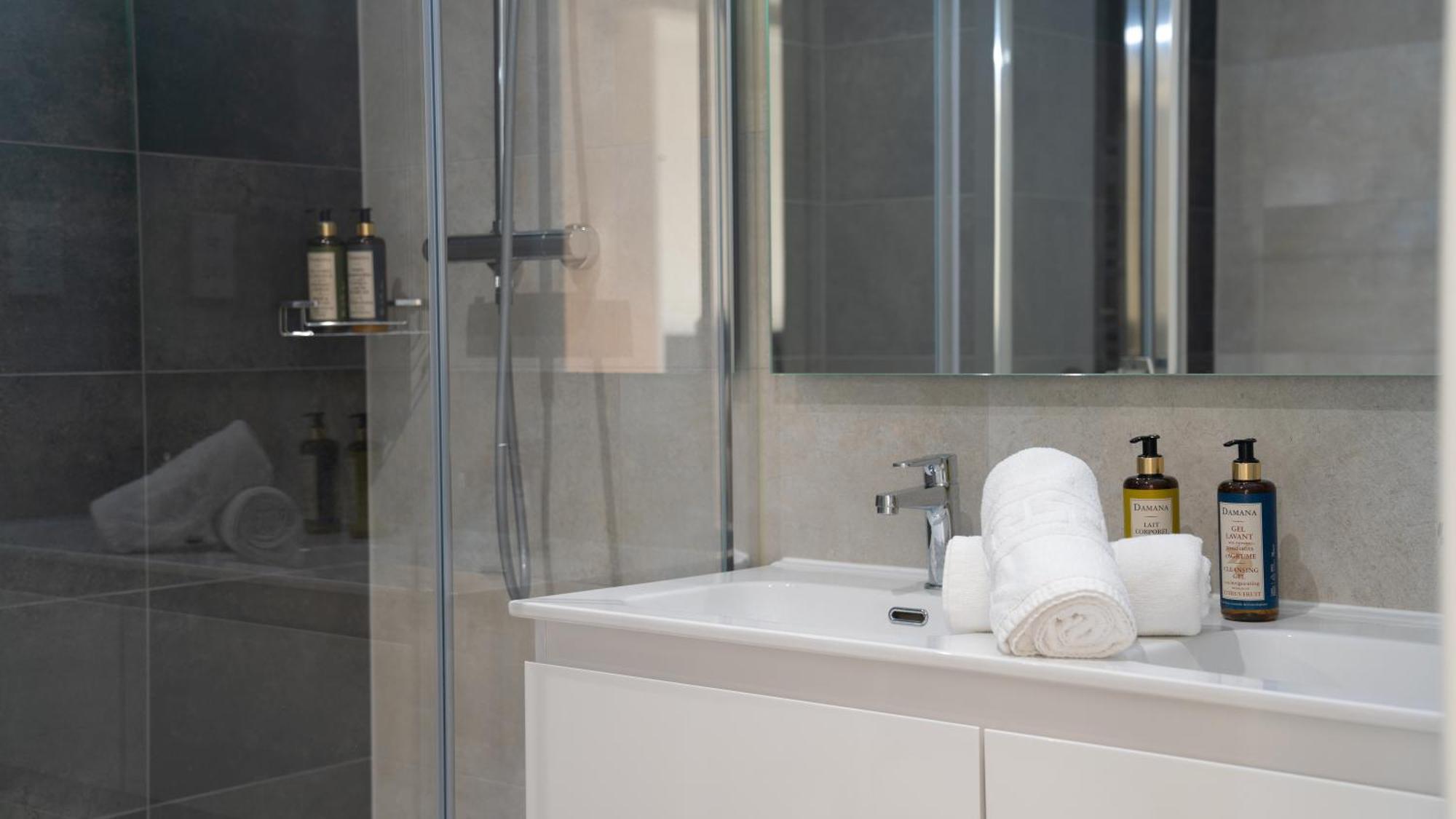 E1 Suites & Spa Aparthotel Style - Gym & Spa Gibilterra Esterno foto